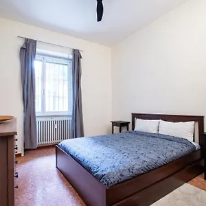https://entire-home-apt-in-milan-near-fairs-and-navigli.it-lombardy.com